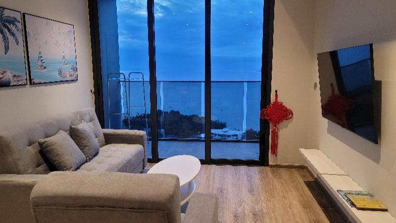Andromeda Condo By Feng Pattaya Habitación foto