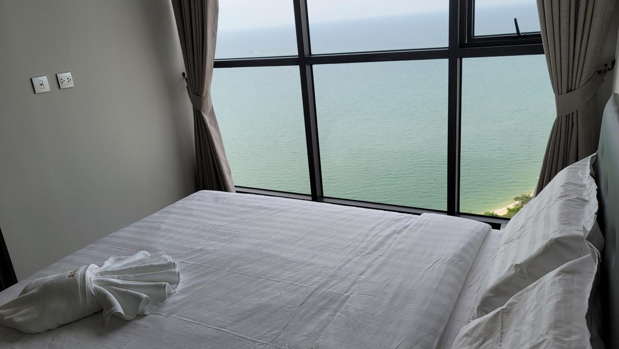 Andromeda Condo By Feng Pattaya Habitación foto